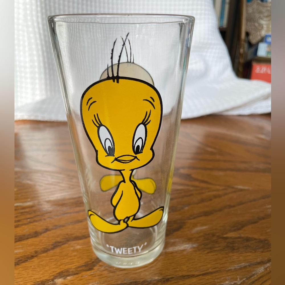 Tweety Bird Vintage Looney Tunes 1973 Pepsi collector series